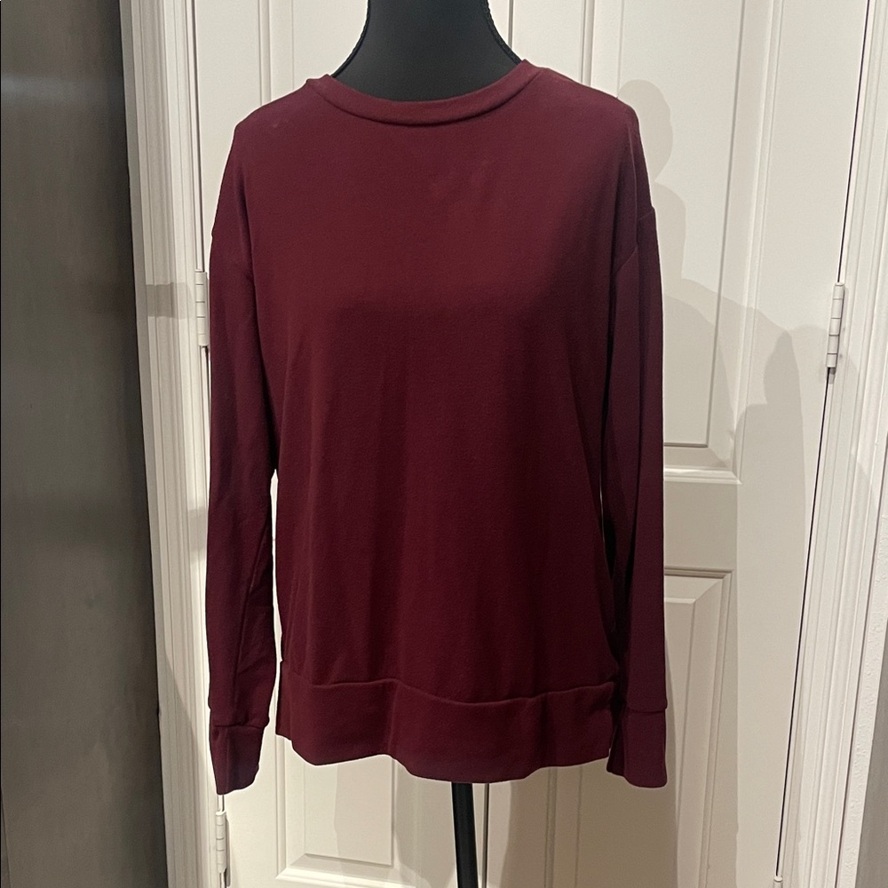 32 Degrees Women's Crew Neck Sweater - Deep Red (HU)